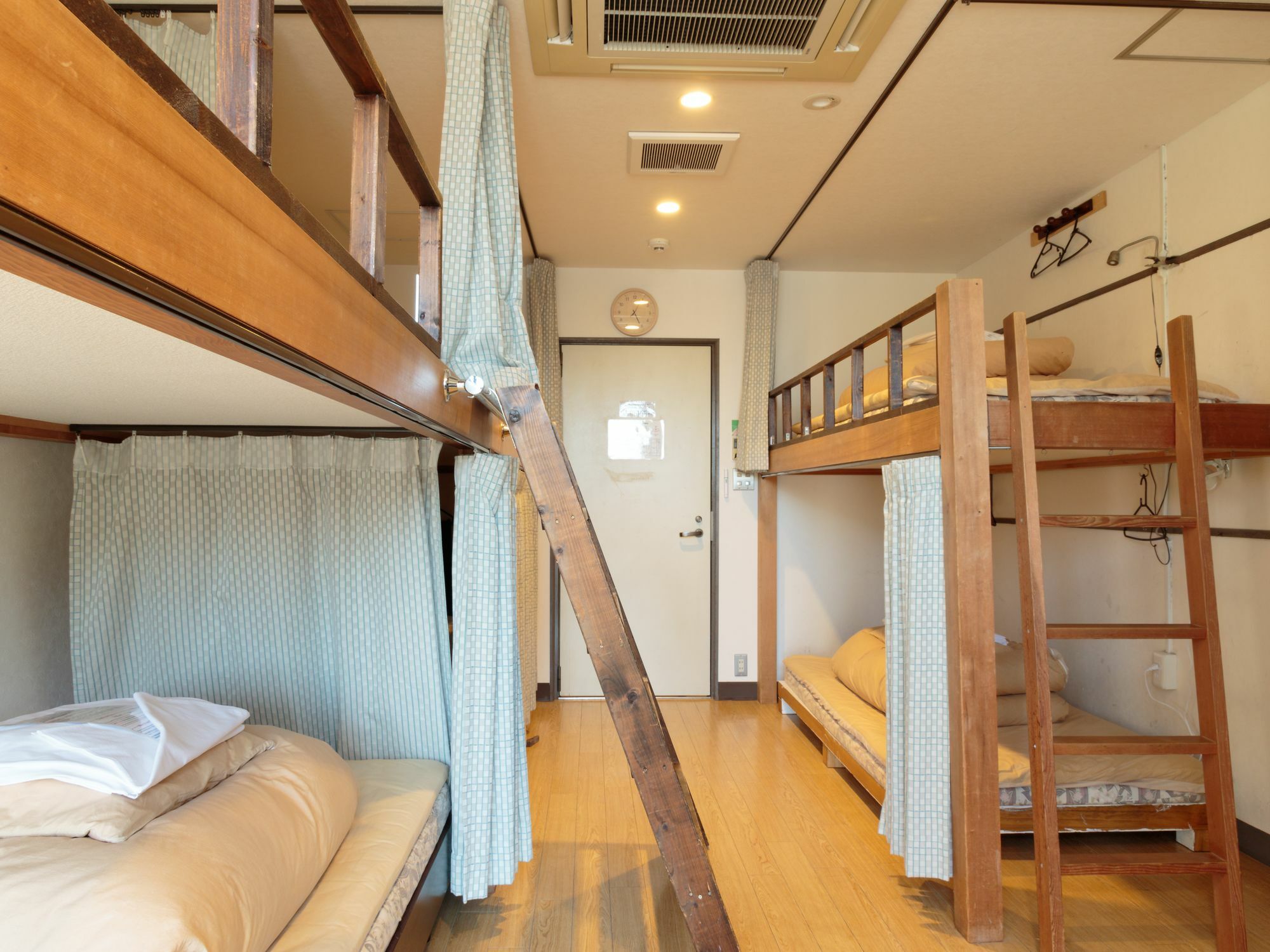 J-Hoppers Kyoto Guesthouse Exterior foto